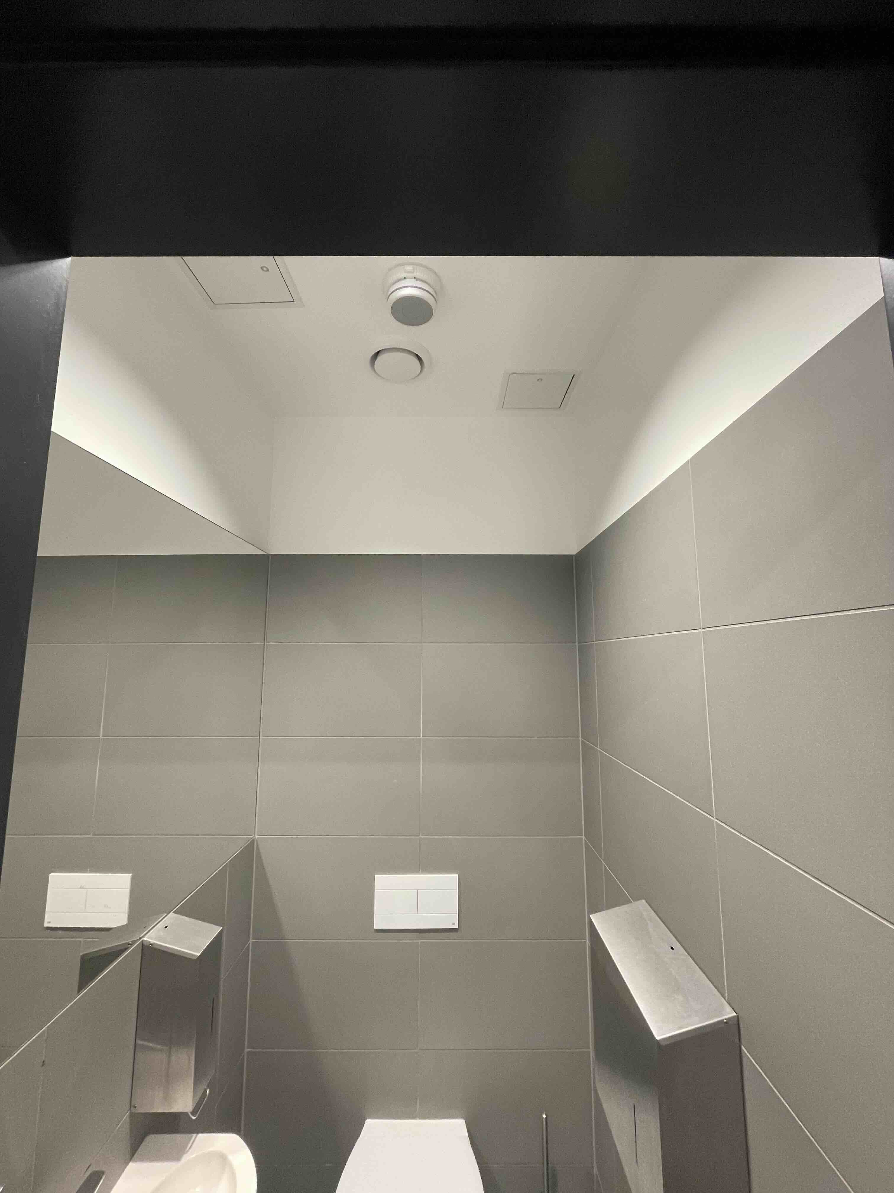 E-sigareti-andur-Veip-detektor-3.jpg (487 KB)